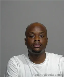 Mugshot of Lavon Motley booked in Milwaukee County, Wisconsin on May 19, 2026