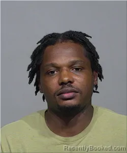 Mugshot of Demoine Mallett booked in Milwaukee County, Wisconsin on June 10, 2026