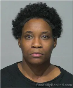 Mugshot of Jaquaela Mcglothlian booked in Milwaukee County, Wisconsin on August 9, 2026