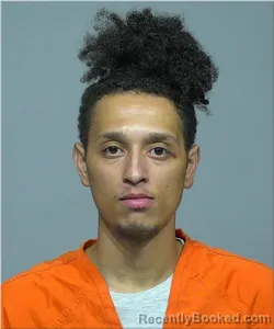 Mugshot of Quran Davis booked in Milwaukee County, Wisconsin on October 14, 2026