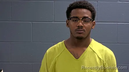 Mugshot of Tatalon Simone Howard