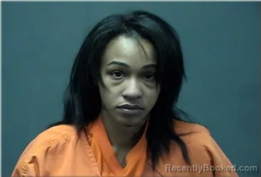 Mugshot of Aisha Shelton