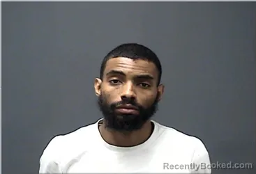 Mugshot of Exavion Johnston