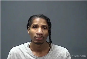 Mugshot of Fontae Kelly booked in Ozaukee County, Wisconsin on July 30, 2026