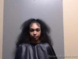 Mugshot of MYA MICHELLE CARRAWAY