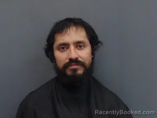 Mugshot of MARTIN ENRIQUE SANTAMARIA LOPEZ