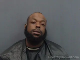 Mugshot of QUINCY QUAVON HENSLEY
