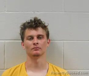 Mugshot of KEGON JOE PEREZ HERNANDEZ booked in Pierce County, Wisconsin on July 27, 2026