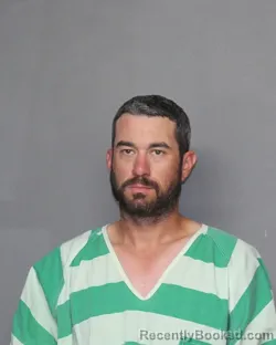 Mugshot of Blaine Anthony Sechelski