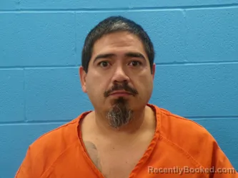 Mugshot of JUAN RUBEN LEAL