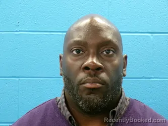 Mugshot of BRUCE BERNARD BLUE