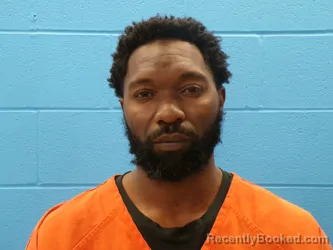 Mugshot of UNDRE SHAWN SMITH booked in Guadalupe County, Texas on March 18, 2026