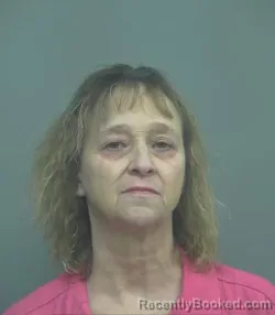 Mugshot of MICHELLE JEAN LINDSLEY