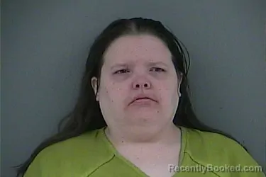 Mugshot of AMBER JUSTINE SLESSINGER