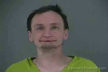 Mugshot of ERIC ELMER DAVIS