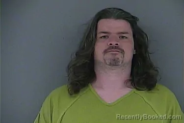 Mugshot of WILLIAM EDWARD IV SULLIVAN booked in Anderson County, Tennessee on April 1, 2026