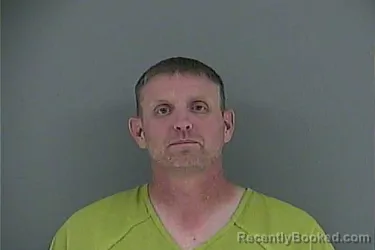 Mugshot of JASON EDWARD ANDERSON booked in Anderson County, Tennessee on May 1, 2026
