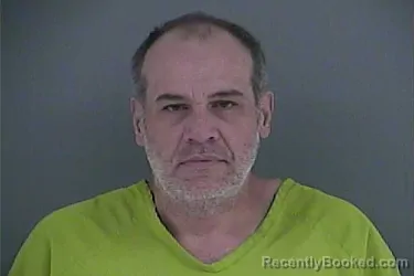 Mugshot of KREIS ALLAN MANIS booked in Anderson County, Tennessee on May 6, 2026