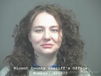 Mugshot of DAISHA PEARL THOMAS