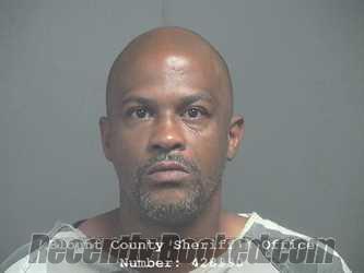 Mugshot of STERLING VANDIKE BAYLOR