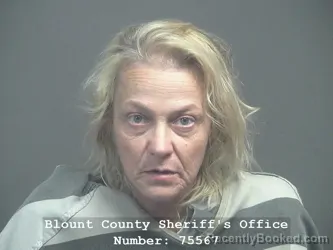 Mugshot of WENDY DAWN COMPTON