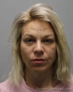 Mugshot of CARRIE LYNN BELL