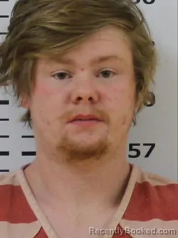 Mugshot of ISAIAH JORDAN BRUMMITT