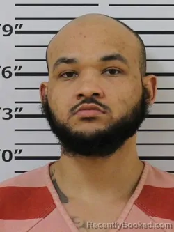 Mugshot of KAVEUS F PENICK