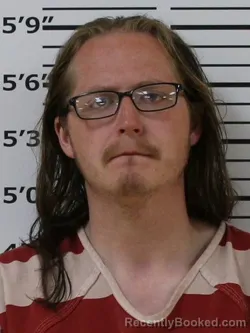 Mugshot of JOSHUA WAYNE HURD booked in Carter County, Tennessee on April 28, 2026