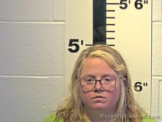 Mugshot of SARA L HANSSEN