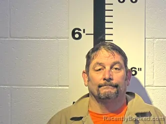 Mugshot of JONATHAN A MULLINS