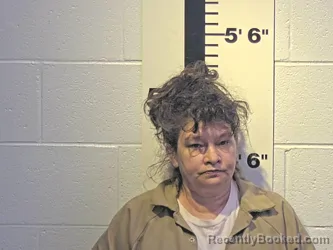Mugshot of JENNIFER L PRICE