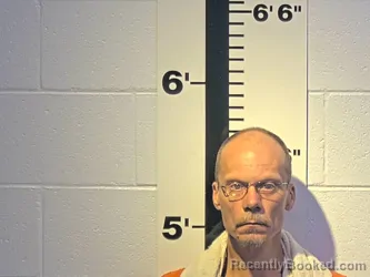 Mugshot of DANIEL J TOLLETT