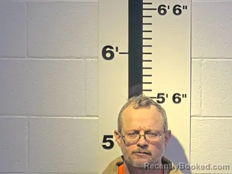 Mugshot of RANDY P THACKER