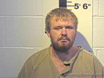 Mugshot of JUSTIN J WALLACE booked in Claiborne County, Tennessee on June 3, 2026