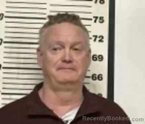 Mugshot of TODD R SHUMWAY