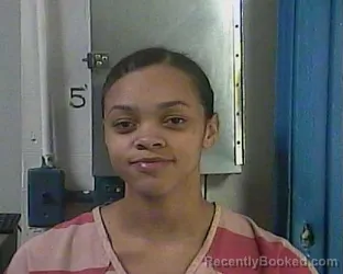 Mugshot of NEVAEH RAMSEY