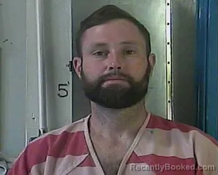 Mugshot of LANDON HOLLIS SUTTON