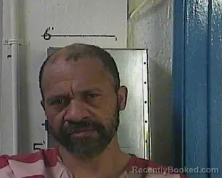 Mugshot of TYRONE L WOODS