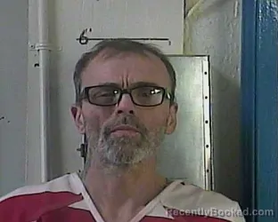 Mugshot of DAVID LYNN SISK