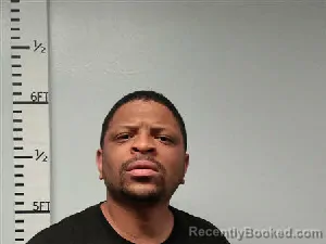 Mugshot of Quentin Aquino Barnes booked in Hardin County, Texas on June 1, 2026