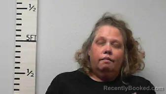 Mugshot of Angela Read Comeaux booked in Hardin County, Texas on May 15, 2026