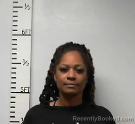 Mugshot of Renedia Deshawn Davis-Anderson
