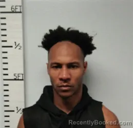 Mugshot of Darrion Jamal Harper booked in Hardin County, Texas on August 29, 2026