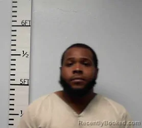 Mugshot of Ezekiel Deonte Owens booked in Hardin County, Texas on May 17, 2026