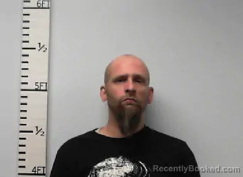 Mugshot of Brandon Scott Soffes booked in Hardin County, Texas on May 16, 2026