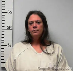 Mugshot of Kelly Nicole Smith