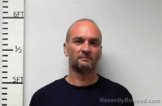 Mugshot of Eric Nicholas Traxler booked in Hardin County, Texas on September 10, 2026