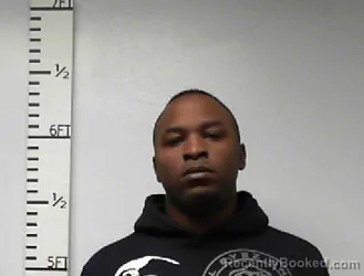 Mugshot of Anquin Sirmond Williams booked in Hardin County, Texas on October 3, 2026