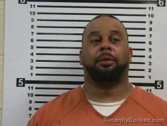Mugshot of VICTOR CORTEZ ROBINSON booked in Hardeman County, Tennessee on June 1, 2026